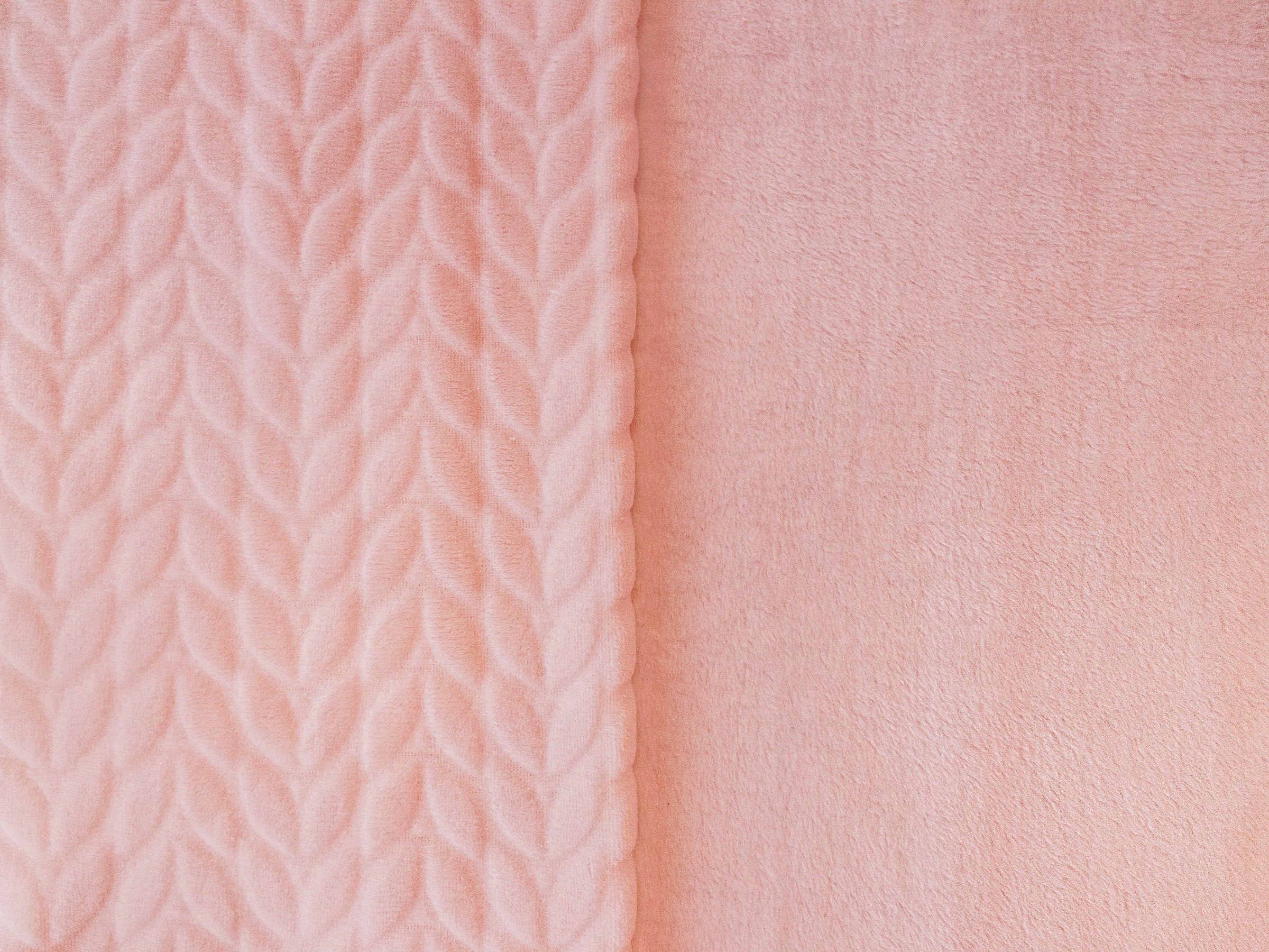 Stitch & Sparkle 100% Polyester Squiggly Minky  Fleece, Med Pink, Blanket Fabric, Apparel Fabric, Nurcery Fabric, 60'', 245Gsm